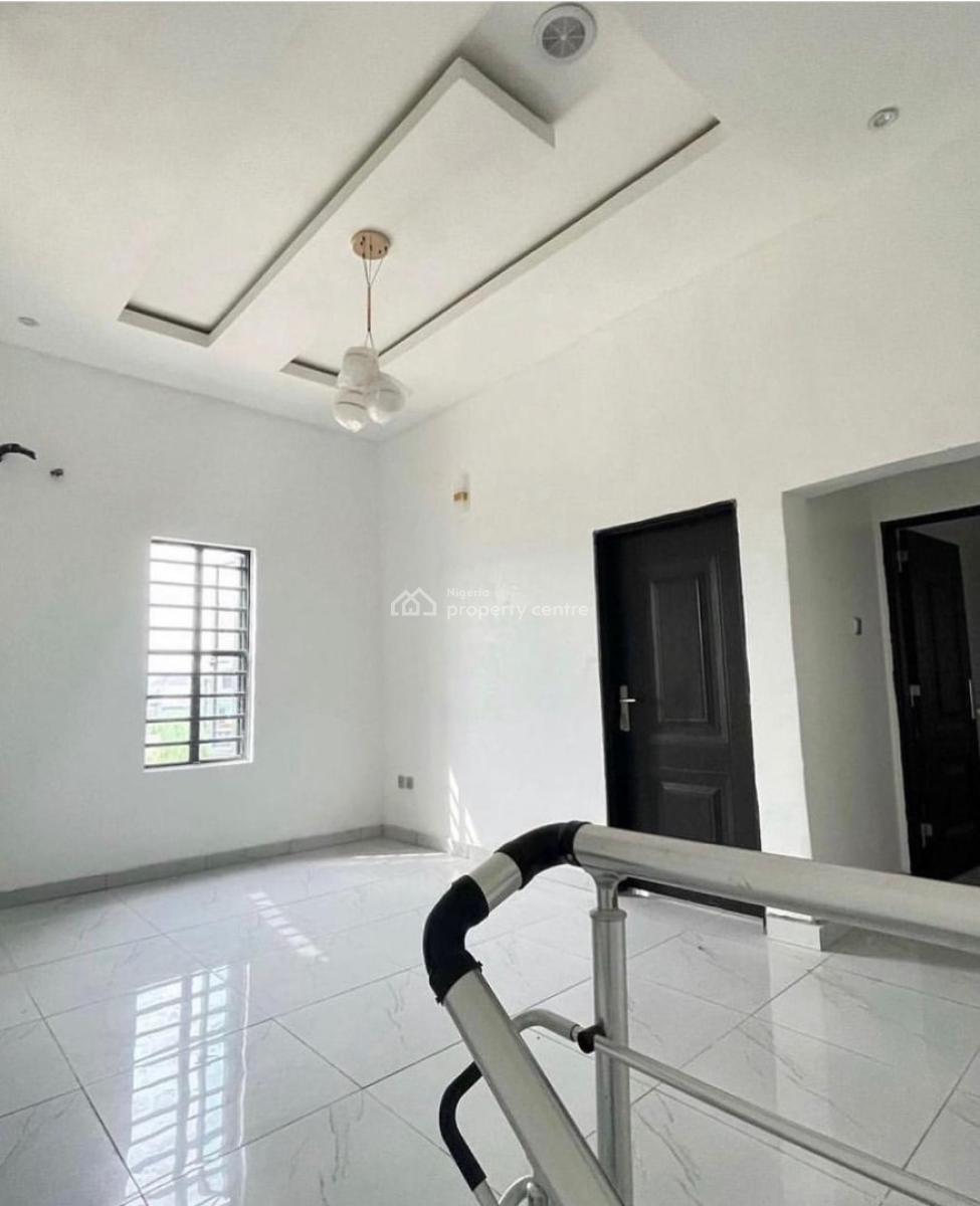 4-bedroom Semi Detached Duplex with Bq., Chevron, Lagos., Lekki, Lagos, Semi-detached Duplex for Sale