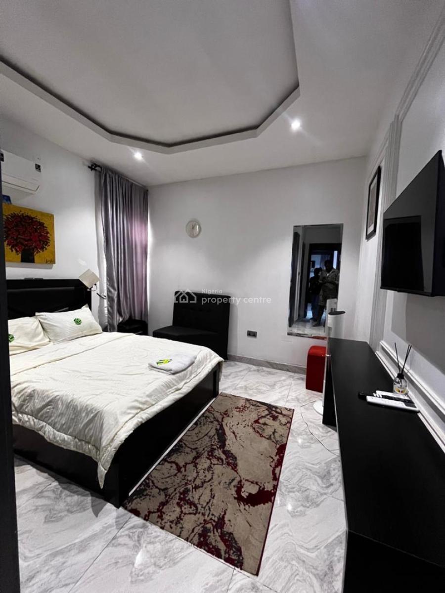 Luxury 3 Bedroom Apartment for Short Stay, Ikeja Gra, Ikeja, Lagos, Flat / Apartment Short Let