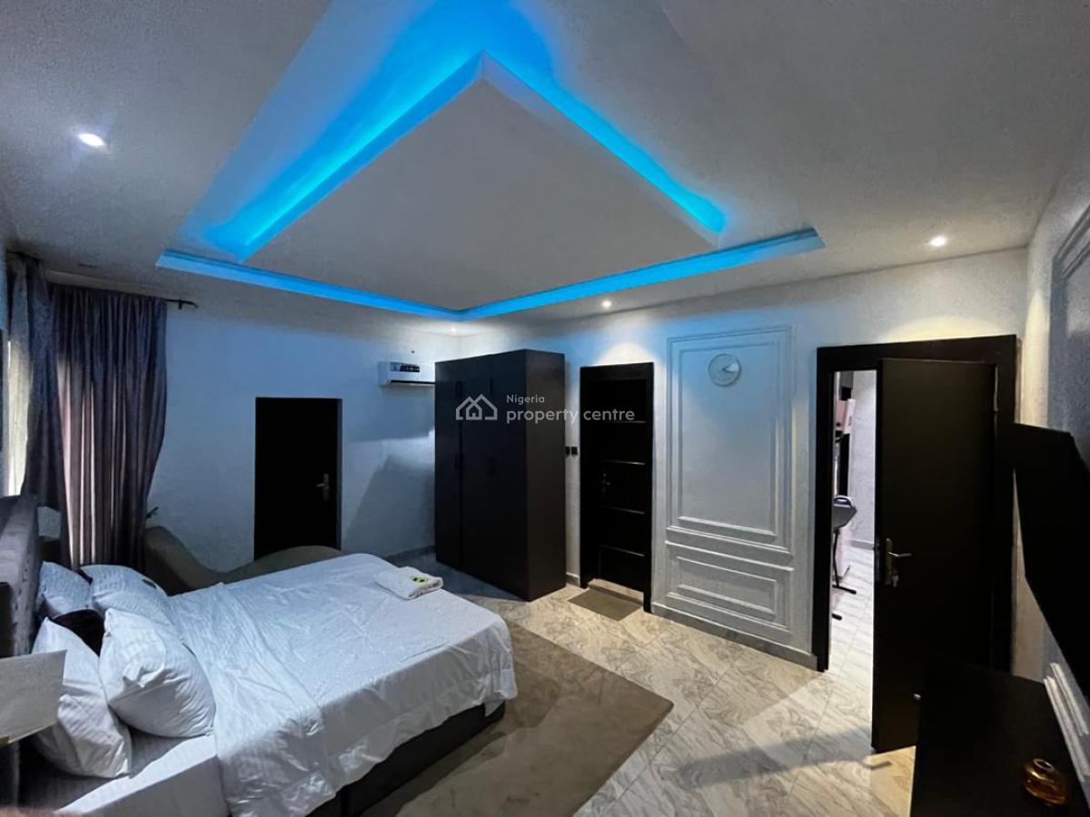 Luxury 3 Bedroom Apartment for Short Stay, Ikeja Gra, Ikeja, Lagos, Flat / Apartment Short Let