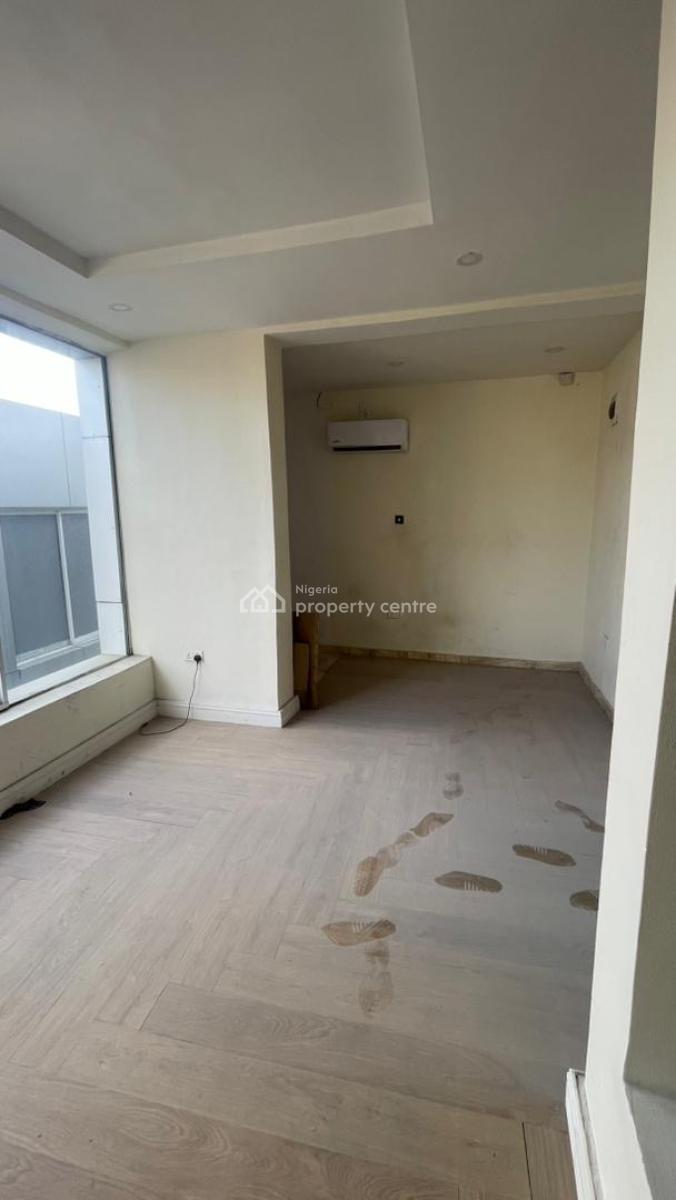 19sqm Shop Space, Lekki Phase 1, Lekki, Lagos, Shop for Rent
