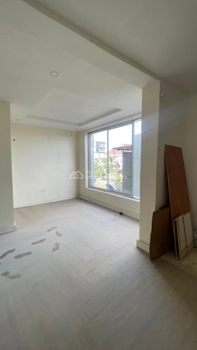 19sqm Shop Space, Lekki Phase 1, Lekki, Lagos, Shop for Rent