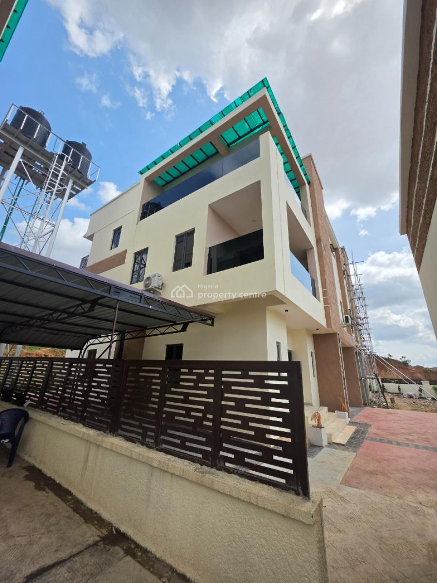 Ultra-opulent 7-bedroom Semi-detached Duplex  By Judges Quarters, By Judges Quarters, Katampe, Abuja, Semi-detached Duplex for Rent