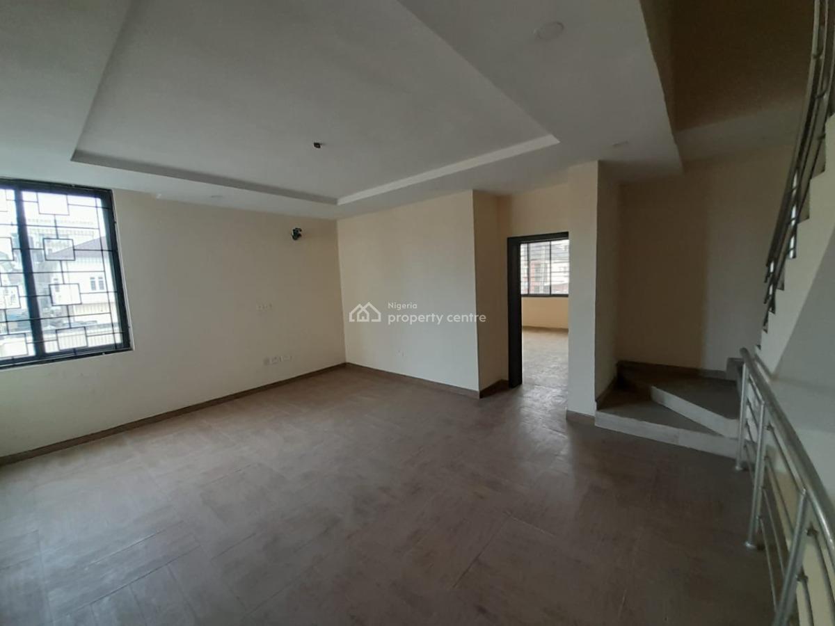 Luxury 4 Bedroom Terrace Duplex with Bq in a Mini Estate, Ikate Elegushi, Lekki, Lagos, Terraced Duplex for Sale