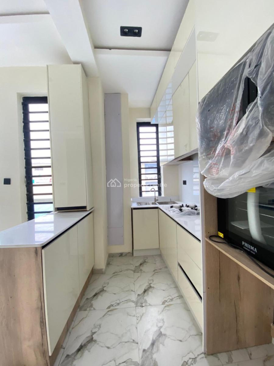 Aesthetically Pleasing 2bedroom Apartment with a Pool and Gym, Orchid, Lekki, Lagos, Flat / Apartment for Sale