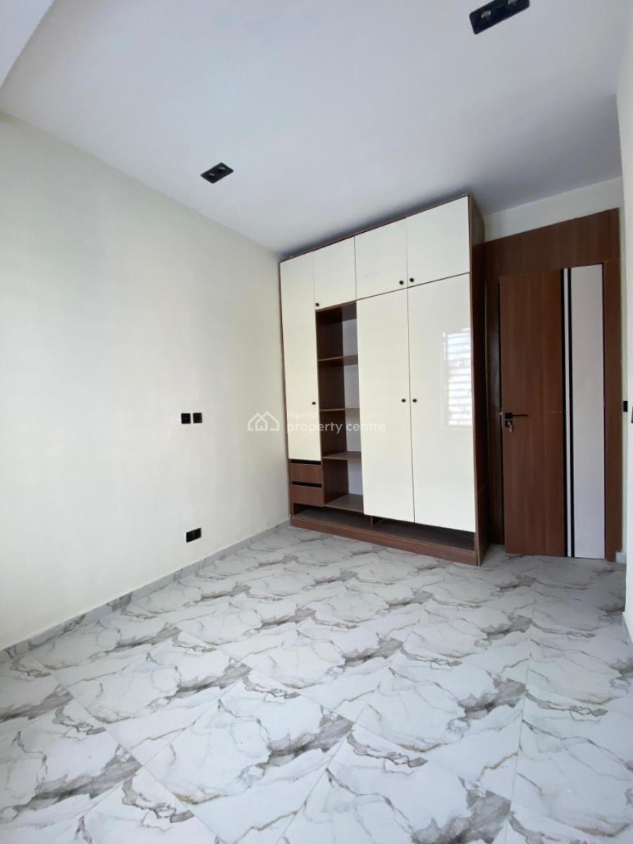 Aesthetically Pleasing 2bedroom Apartment with a Pool and Gym, Orchid, Lekki, Lagos, Flat / Apartment for Sale
