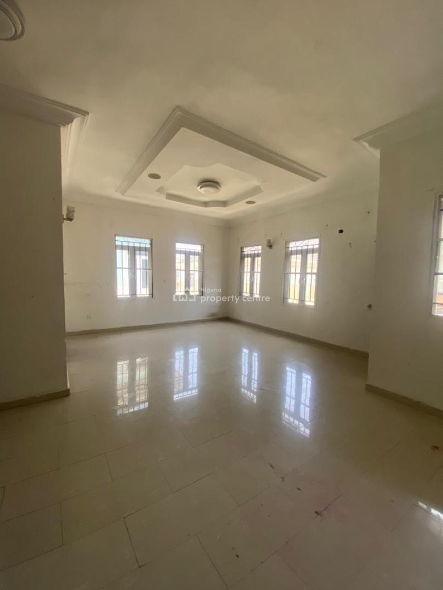 Luxury Master Bedroom with Jacuzzi & Glass Bath in Chevy View Estate, Chevy View Estate, Chevron, Lekki, Lagos, Flat / Apartment for Rent