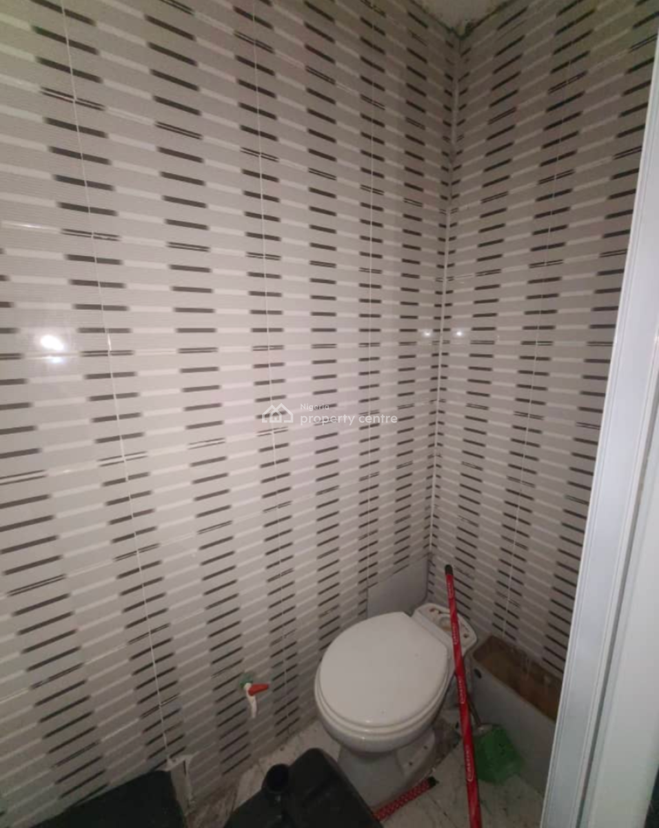 Mini Flat, Ikota First Gate, Ikota, Lekki, Lagos, Mini Flat (room and Parlour) for Rent