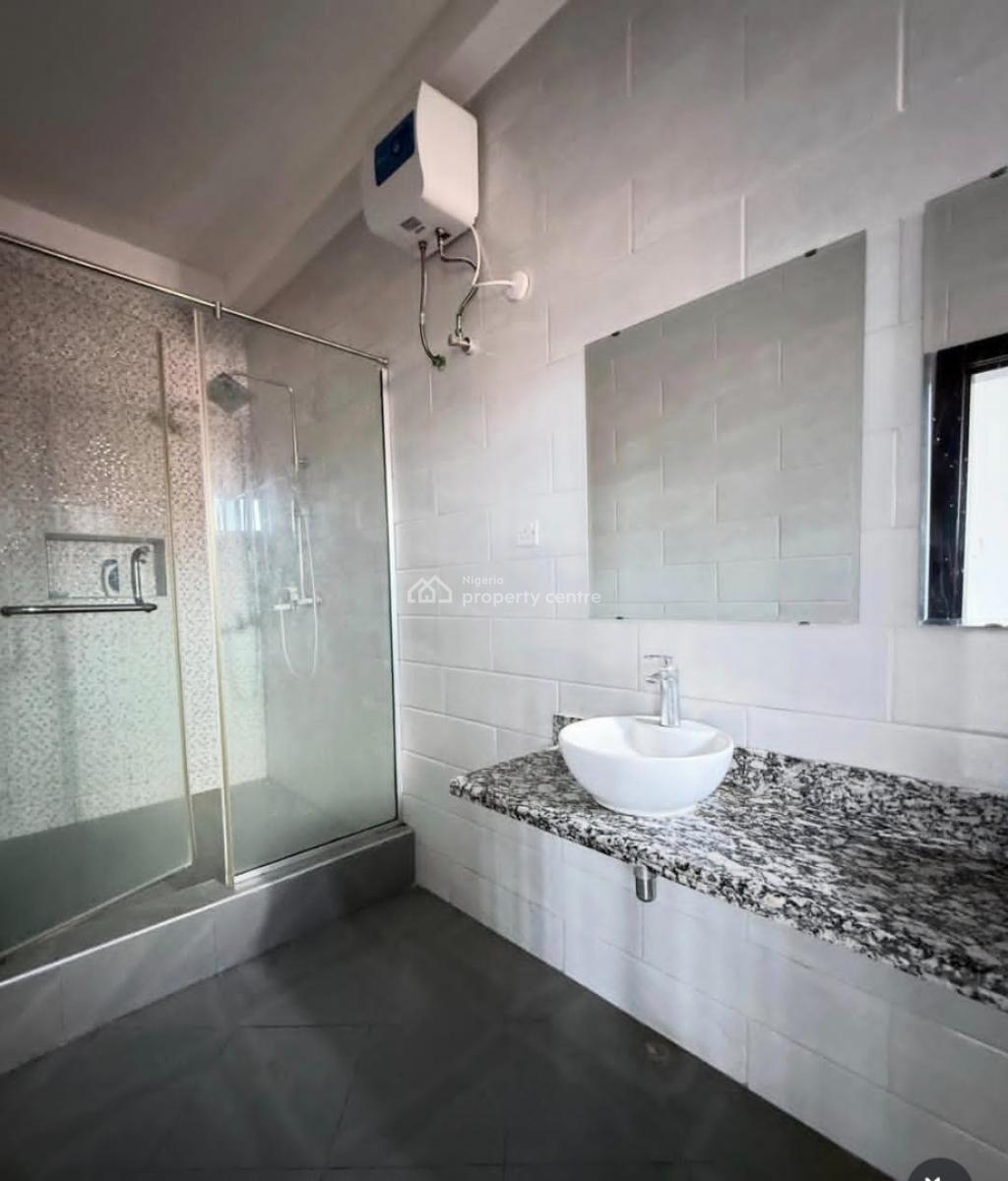 Fully Service 3bedroom Apartment with Bq, Lekki Phase 1 By Jj, Lekki Phase 1, Lekki, Lagos, House for Rent