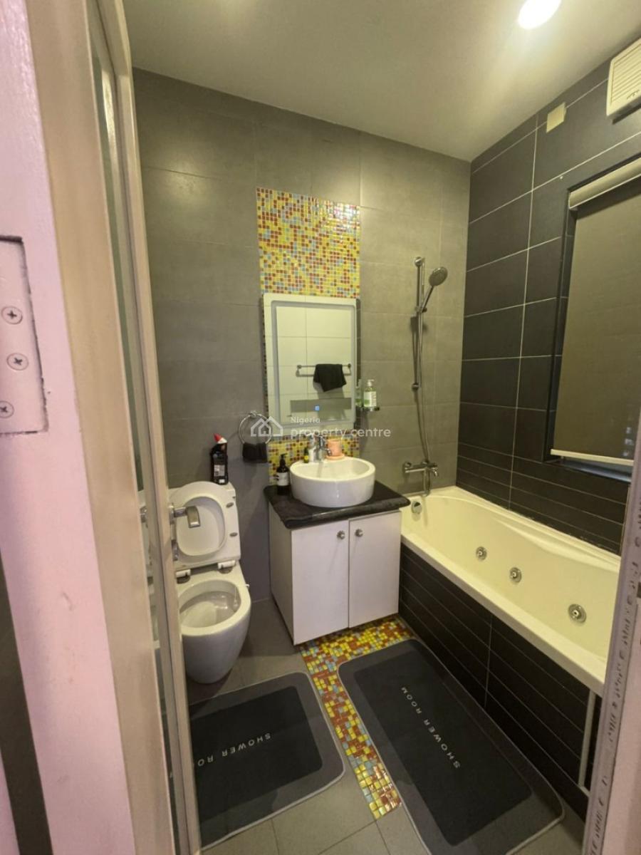 Spacious and Well-maintained 3-bedroom Fully Furnished Apartment with, Ikoyi, Lagos, Flat / Apartment for Rent