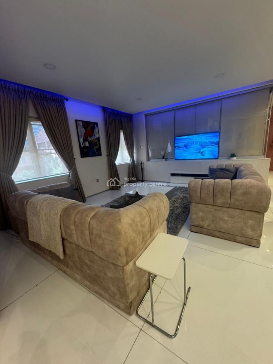 Spacious and Well-maintained 3-bedroom Fully Furnished Apartment with, Ikoyi, Lagos, Flat / Apartment for Rent