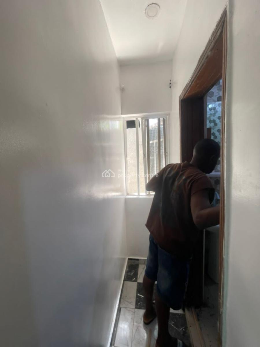 Spacious One Room Self Contain, Lekki Phase 1, Lekki, Lagos, Self Contain (single Rooms) for Rent