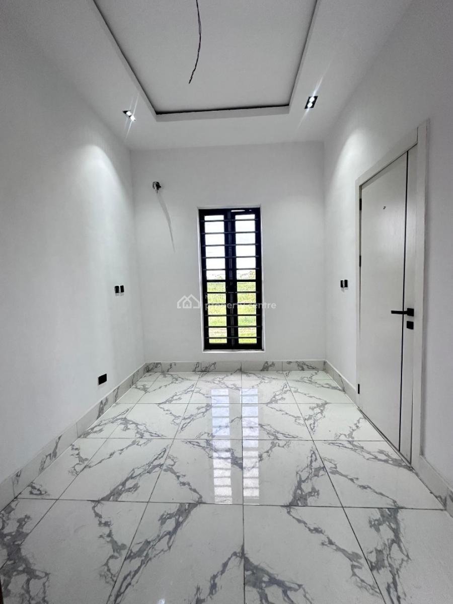 Neatly Built 4bedroom Semi Detached Duplex in Ajah, Thomas Estate ,ajah ,lagos ,nigeria, Ajah, Lagos, Semi-detached Duplex for Sale