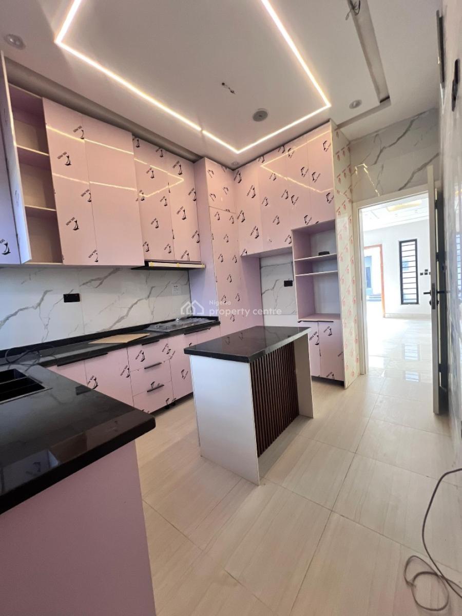 Neatly Built 4bedroom Semi Detached Duplex in Ajah, Thomas Estate ,ajah ,lagos ,nigeria, Ajah, Lagos, Semi-detached Duplex for Sale