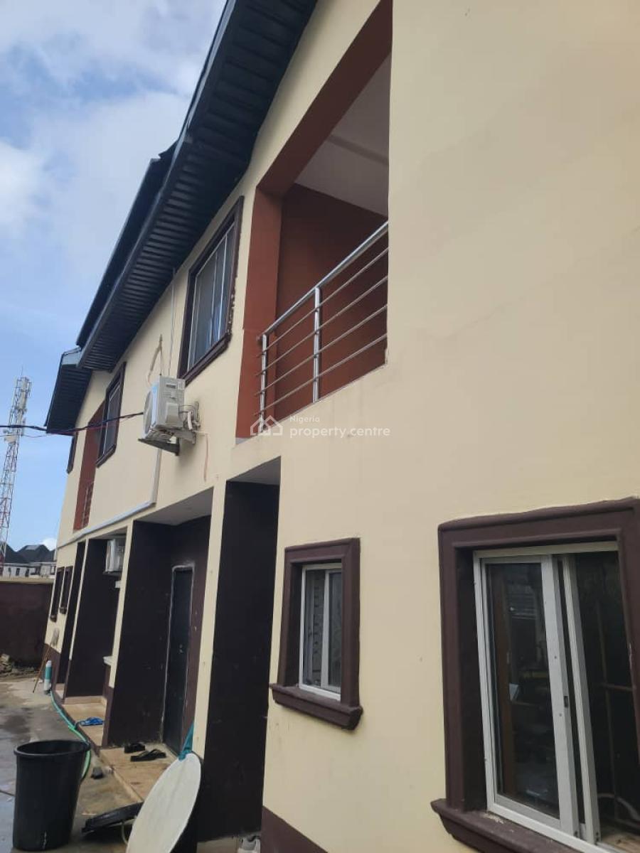 Mini Flat at Ikota with 2 Toilets, Ikota, Lekki, Lagos, Mini Flat (room and Parlour) for Rent