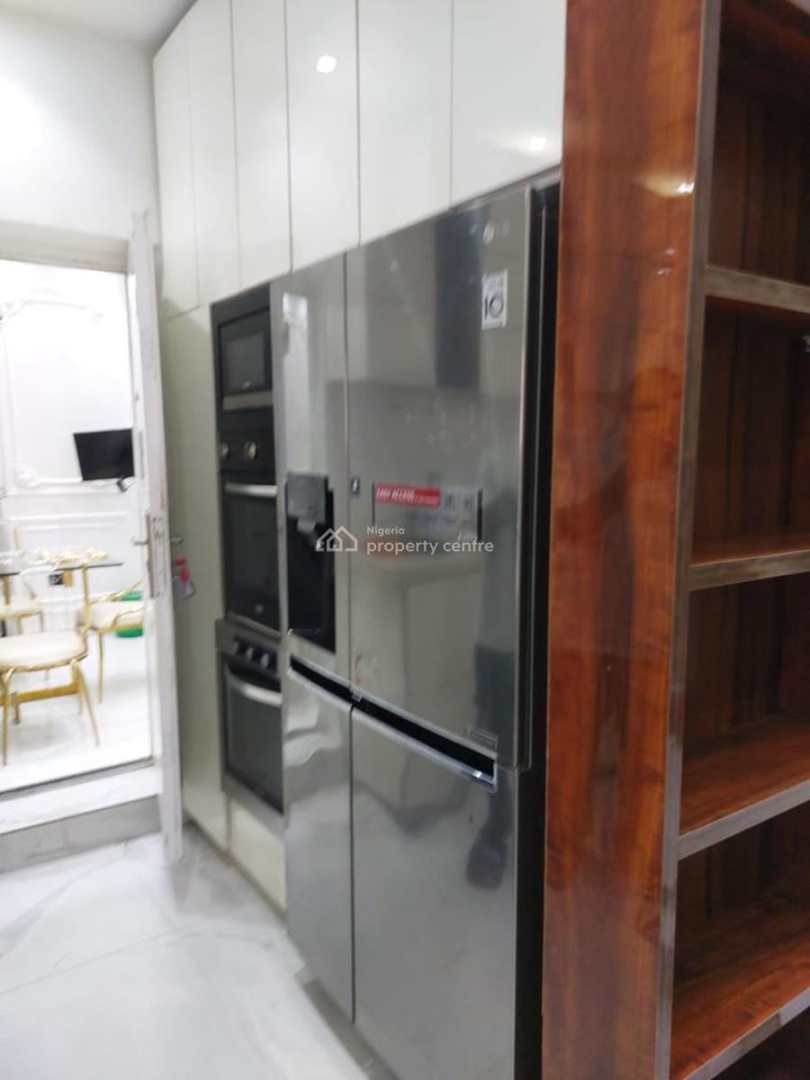 Luxury Furnished  House 5 Bedroom Detached with Room, Gra Phrs 1, Magodo, Lagos, Detached Duplex for Sale