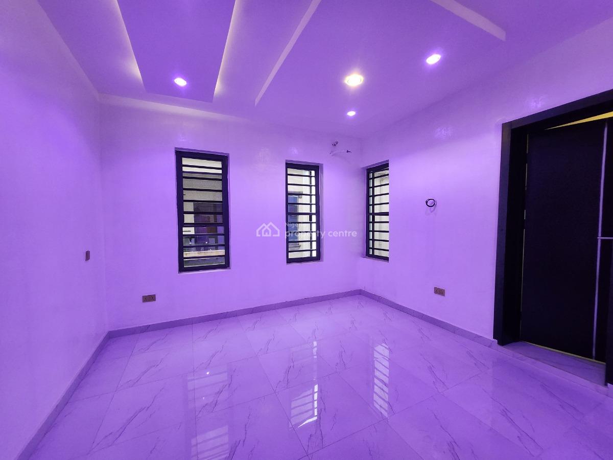 4 Bedrooms Semi-detached House with Bq, Behind Blenco Supermarket, Sangotedo, Ajah, Lagos, Semi-detached Duplex for Sale
