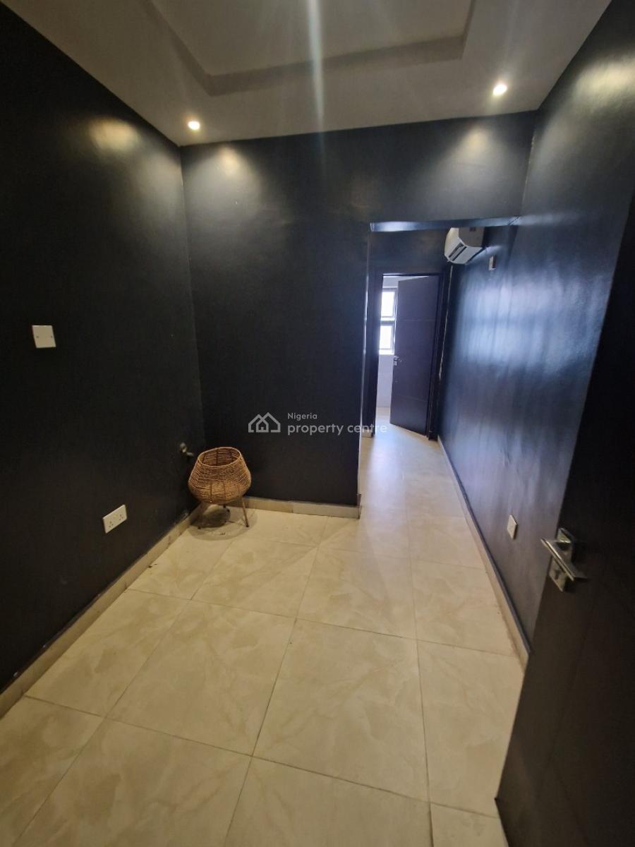 5 Bedroom House for Commercial Use, Off Admiralty Road, Lekki Phase 1, Lekki, Lagos, Semi-detached Duplex for Rent