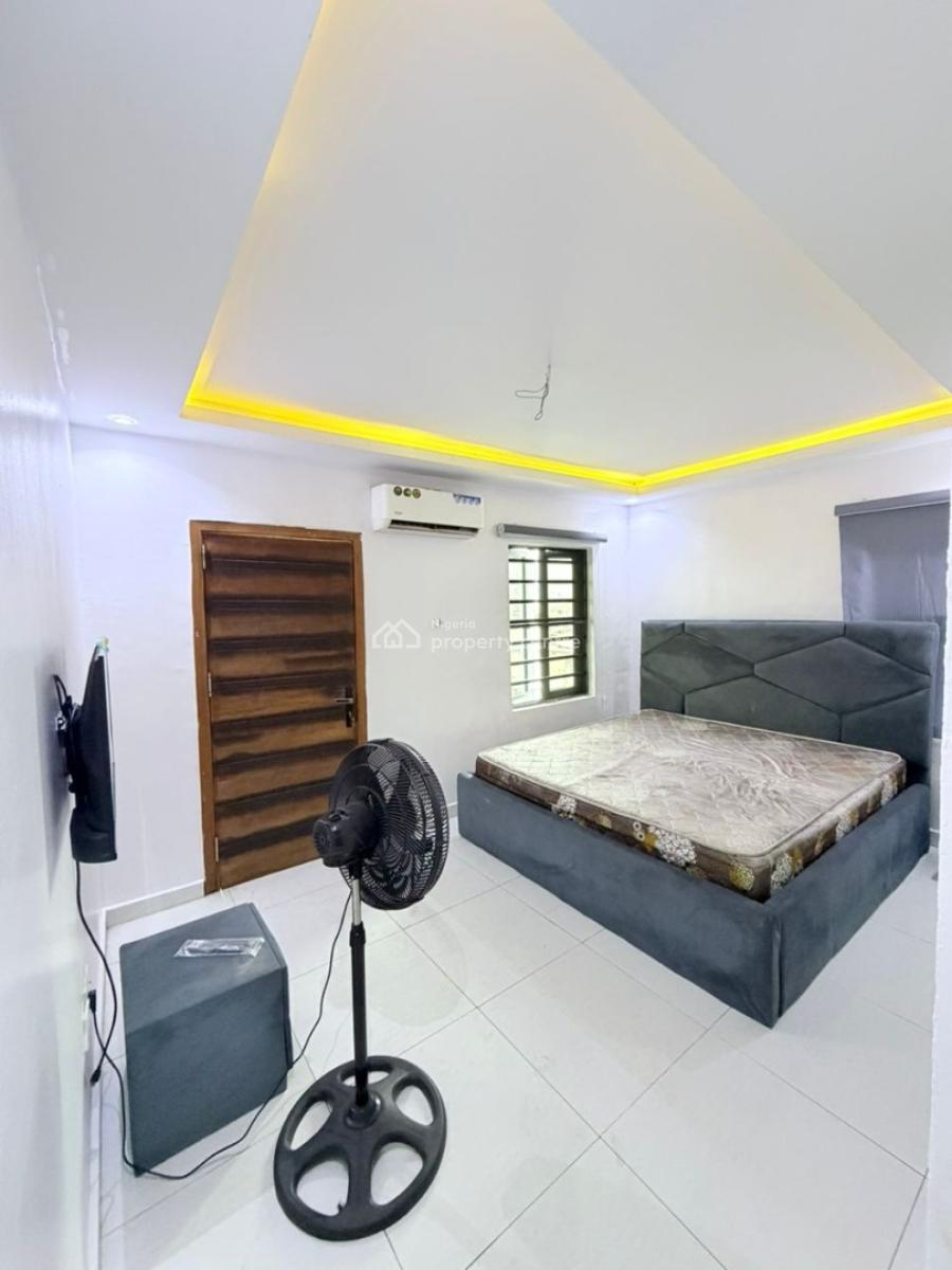 2bedrooms Flat on The Penthouse with Bq, Lekki Right, Lekki Phase 1, Lekki, Lagos, Flat / Apartment for Sale