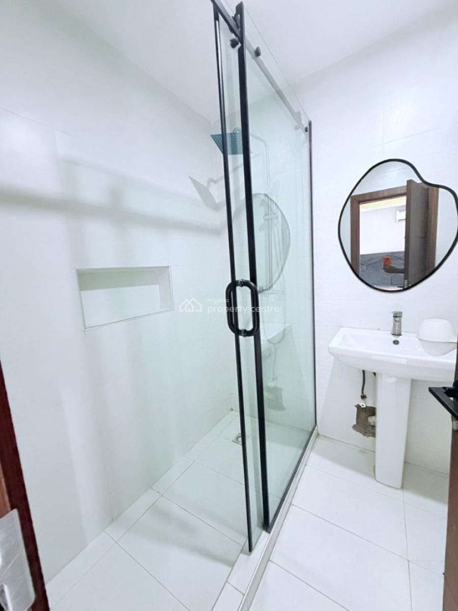 2bedrooms Flat on The Penthouse with Bq, Lekki Right, Lekki Phase 1, Lekki, Lagos, Flat / Apartment for Sale