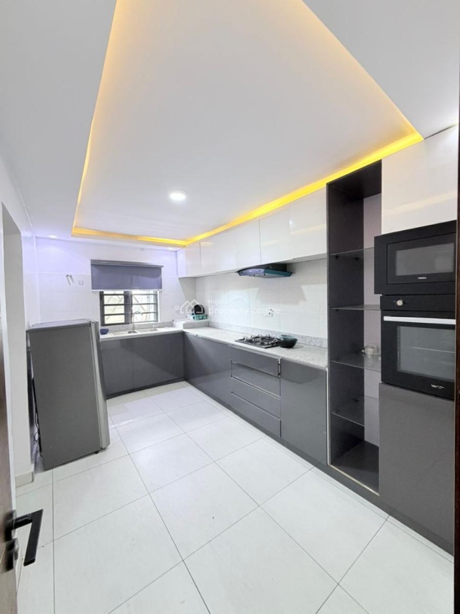 2bedrooms Flat on The Penthouse with Bq, Lekki Right, Lekki Phase 1, Lekki, Lagos, Flat / Apartment for Sale