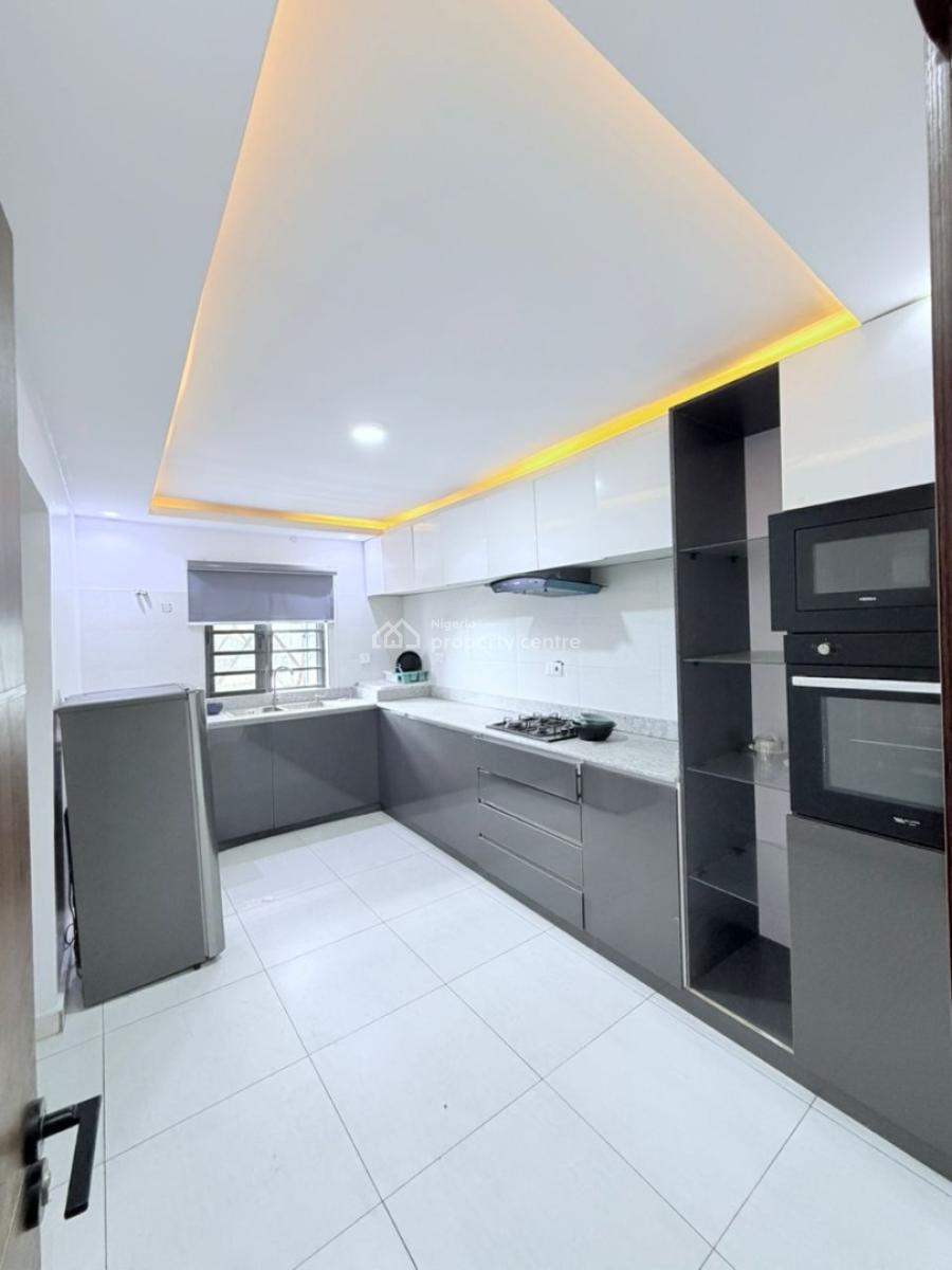 2bedrooms Flat on The Penthouse with Bq, Lekki Right, Lekki Phase 1, Lekki, Lagos, Flat / Apartment for Sale