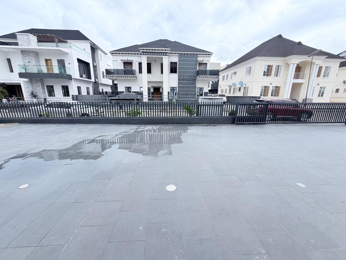 Luxurious 5bedrooms Fully Detached with Bq, Vintage Estate, Ikate, Lekki, Lagos, Detached Duplex for Sale