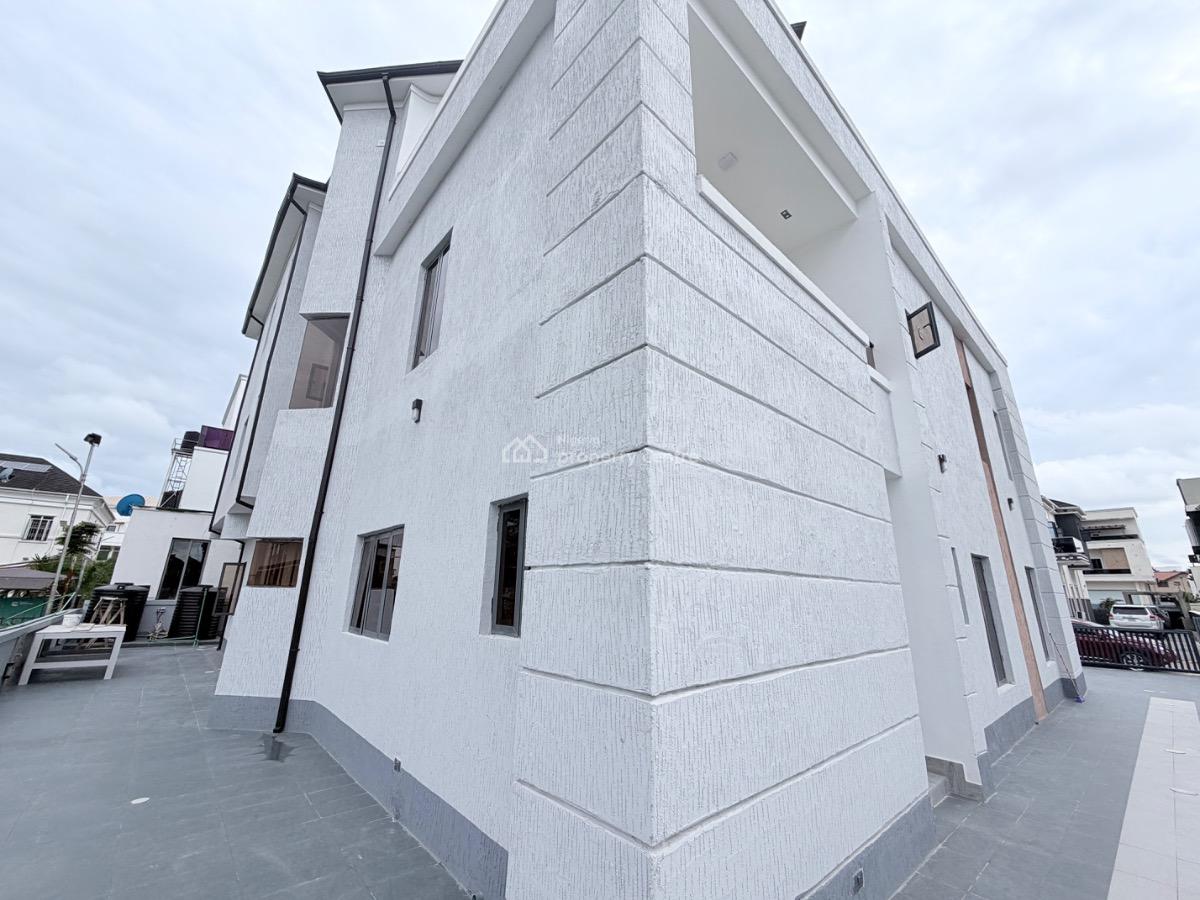 Luxurious 5bedrooms Fully Detached with Bq, Vintage Estate, Ikate, Lekki, Lagos, Detached Duplex for Sale