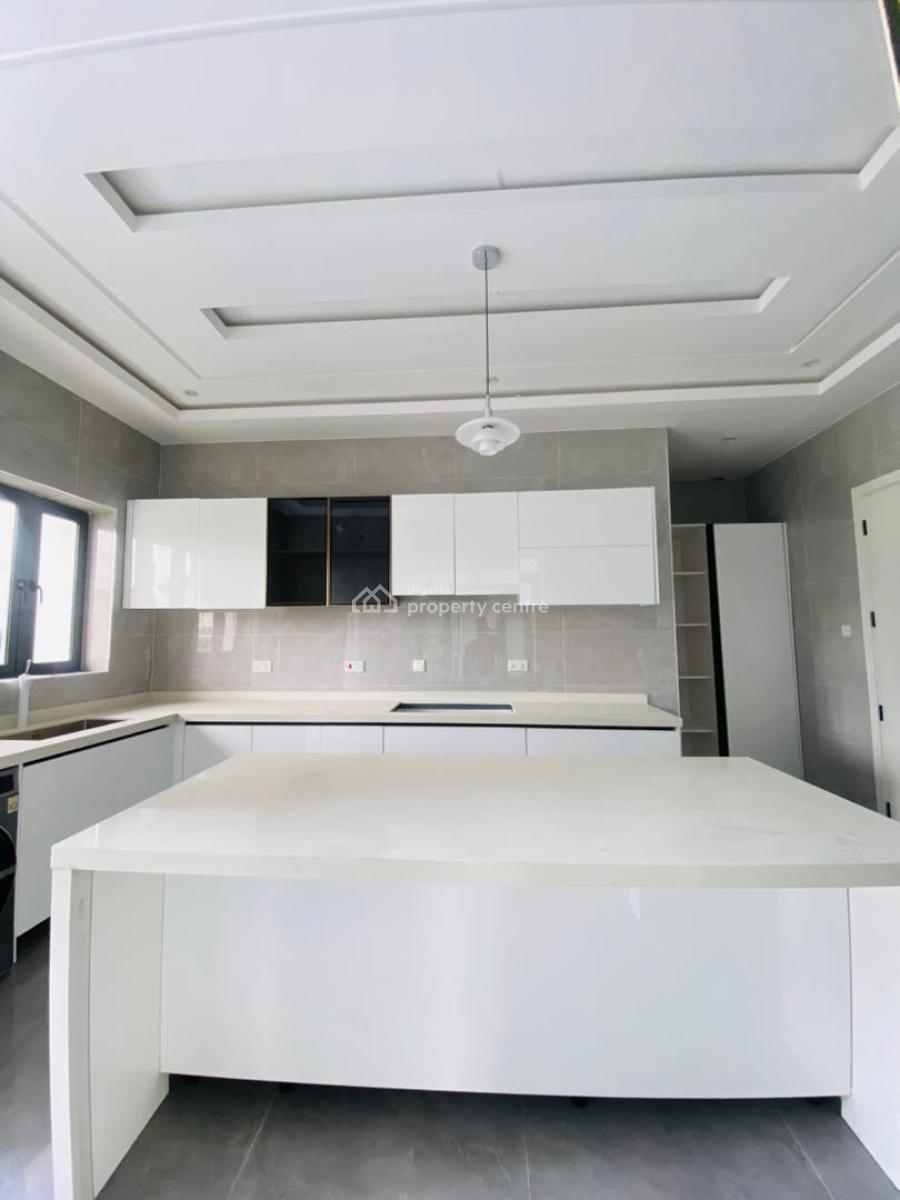 a Luxury 4bedroom Detached Duplex, Royal Garden Estate, Ajah, Lagos, Detached Bungalow for Sale