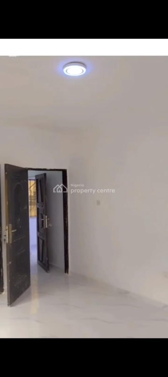 2 Bedroom Flat, Ogudu Gra , Ogudu Lagos, Ogudu, Lagos, Flat / Apartment for Rent