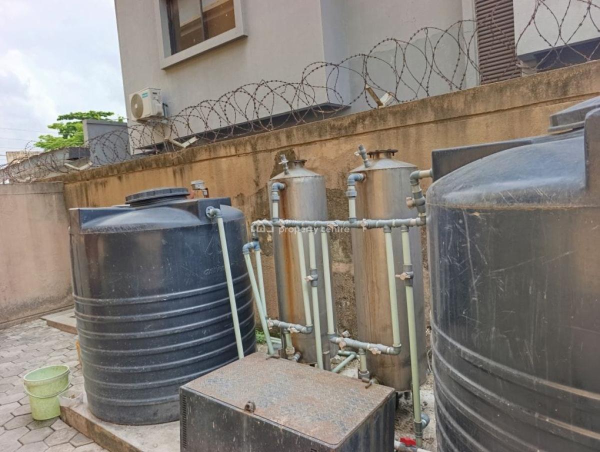 360 Sqm of Land - with Demolishable Structure, Lekki Phase 1, Lekki, Lagos, Mixed-use Land for Sale