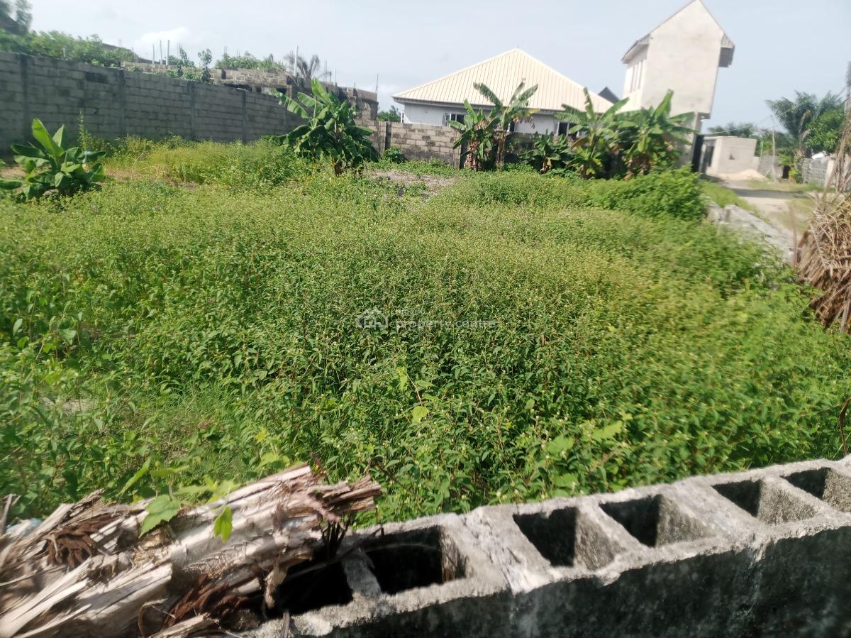 a Very Dry Parcel of Land in a Well Developed Part of Awoyaya Just Out, Secured Place, Awoyaya, Ibeju Lekki, Lagos, Residential Land for Sale
