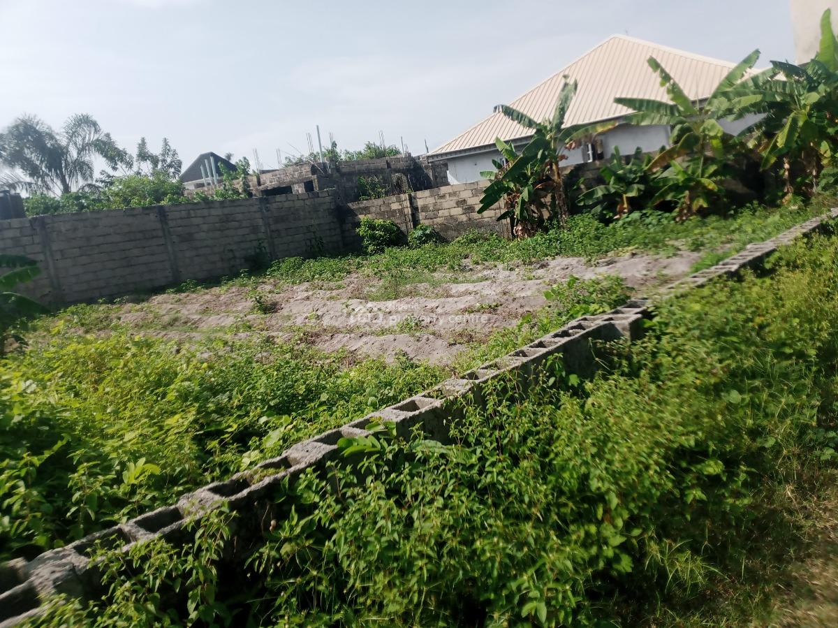 a Very Dry Parcel of Land in a Well Developed Part of Awoyaya Just Out, Secured Place, Awoyaya, Ibeju Lekki, Lagos, Residential Land for Sale