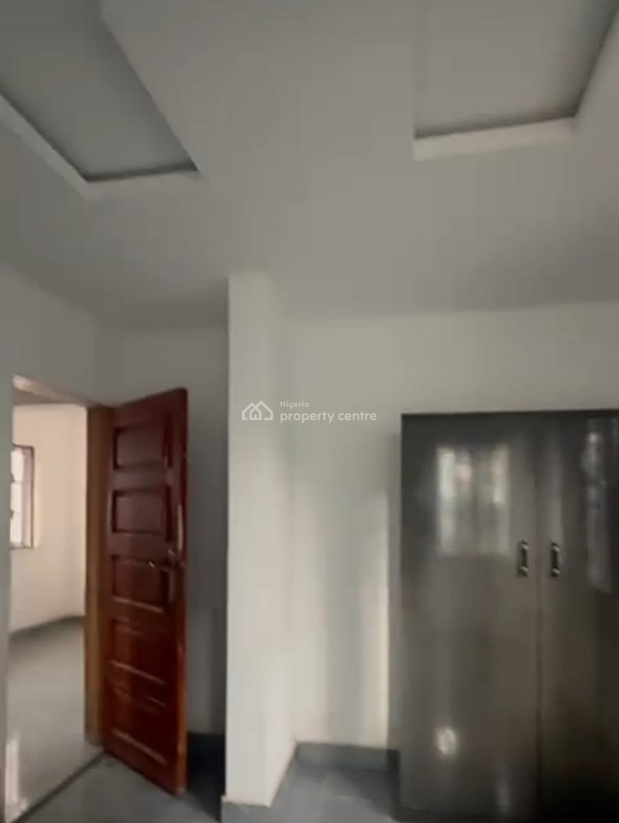 Spacious 2 Bedroom Apartment at Badore{ Video}, Greenville Estate, Badore, Ajah, Lagos, Flat / Apartment for Rent