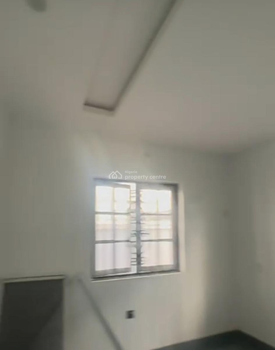 Spacious 2 Bedroom Apartment at Badore{ Video}, Greenville Estate, Badore, Ajah, Lagos, Flat / Apartment for Rent