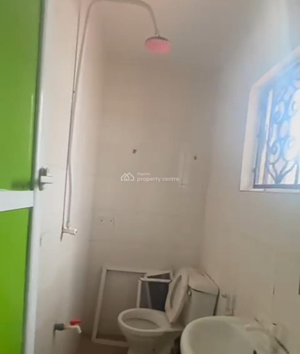 Spacious 2 Bedroom Apartment at Badore{ Video}, Greenville Estate, Badore, Ajah, Lagos, Flat / Apartment for Rent