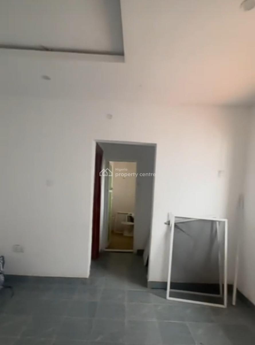 Spacious 2 Bedroom Apartment at Badore{ Video}, Greenville Estate, Badore, Ajah, Lagos, Flat / Apartment for Rent