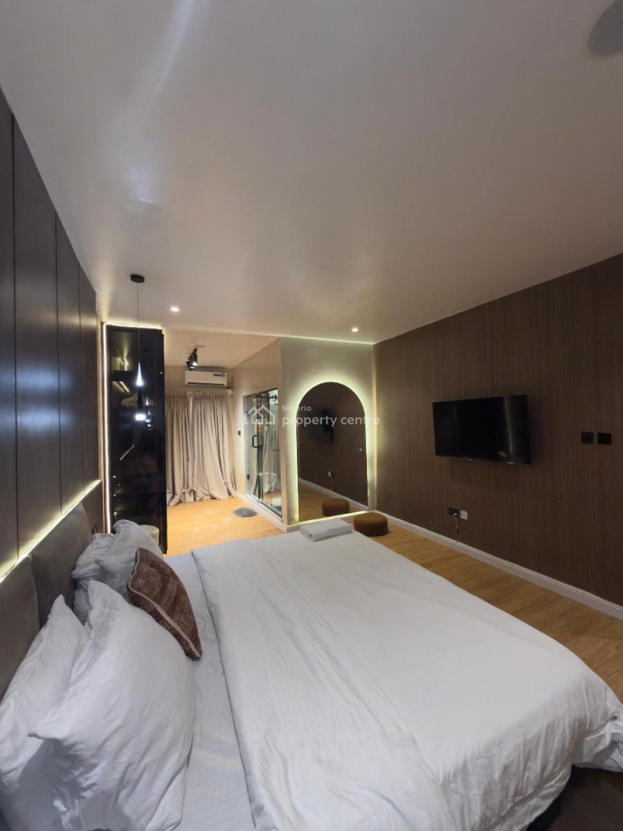 Luxury 2 Bedroom Apartment with Pool, Ps5, and Snooker, The Rock Apartments, Off Freeedom Way, Lekki Phase 1, Lekki, Lagos, Flat / Apartment Short Let