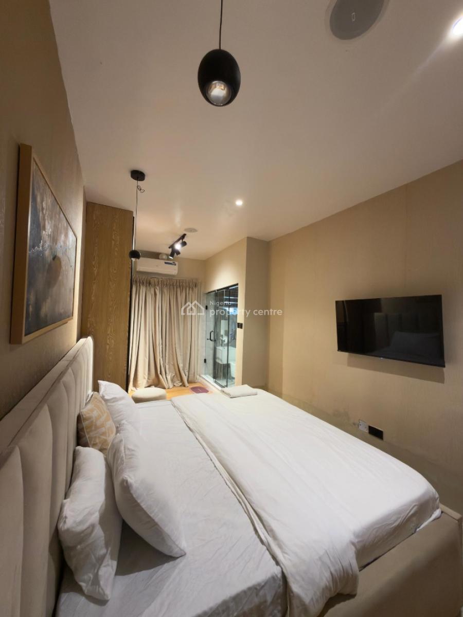 Luxury 2 Bedroom Apartment with Pool, Ps5, and Snooker, The Rock Apartments, Off Freeedom Way, Lekki Phase 1, Lekki, Lagos, Flat / Apartment Short Let