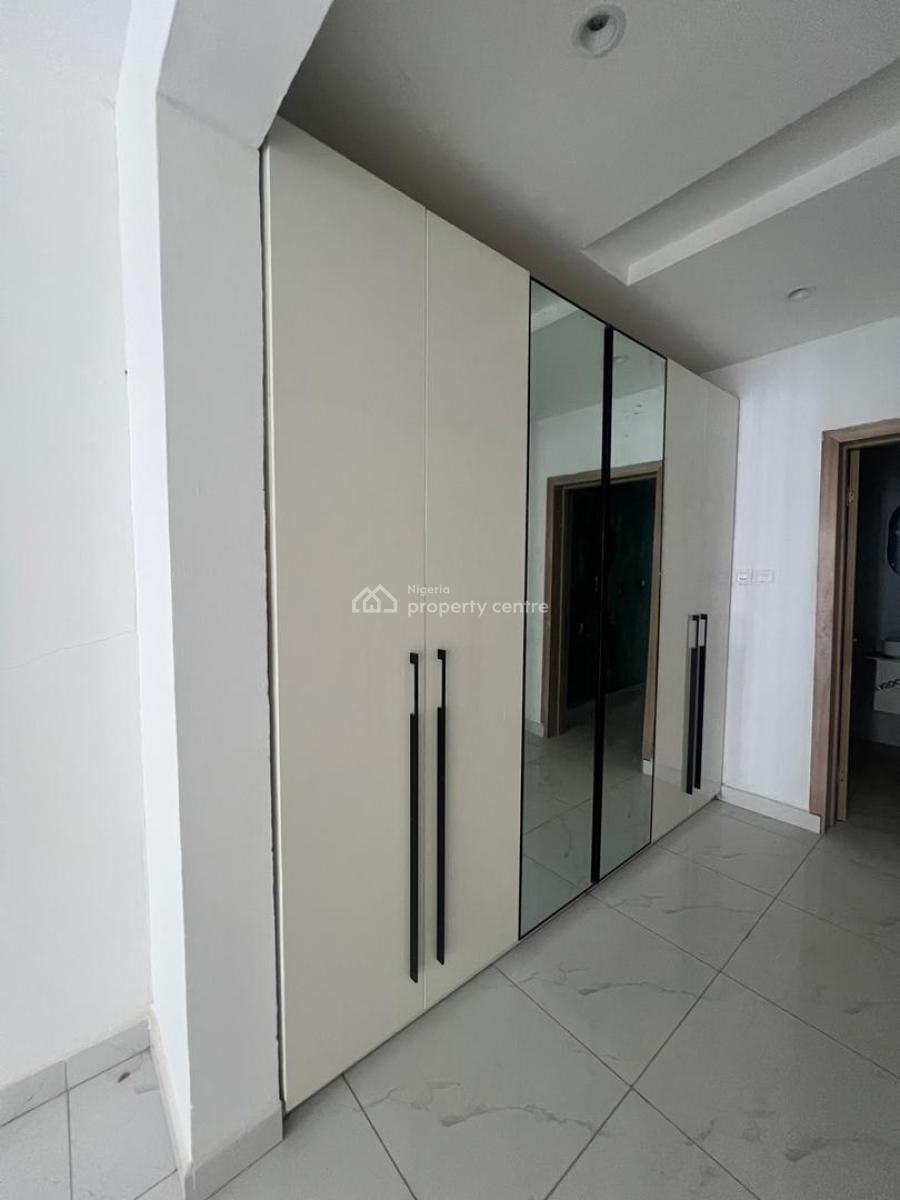 Gorgeously Finished Spacious 4 Bedroom Terrace with a Bq, Ikeja Gra, Ikeja, Lagos, Terraced Duplex for Sale