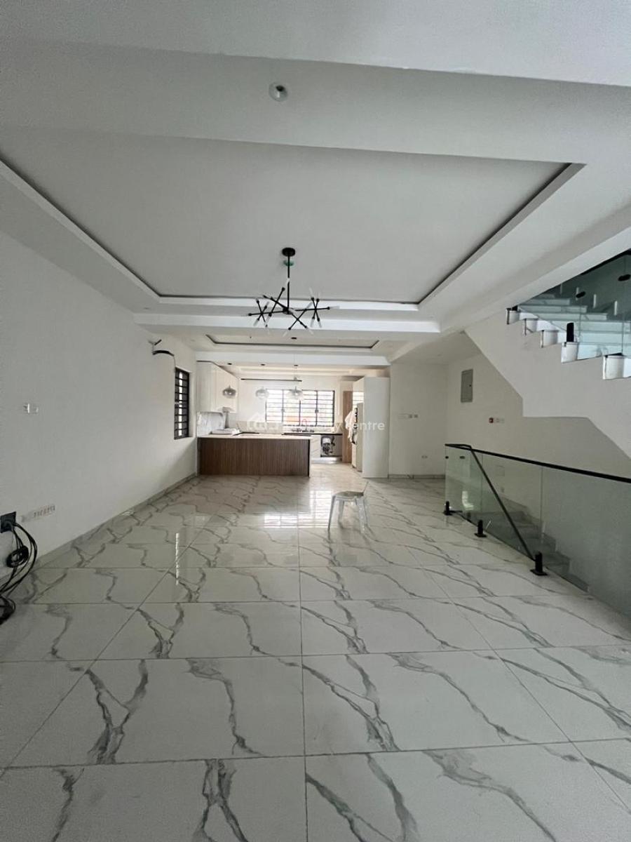 Gorgeously Finished Spacious 4 Bedroom Terrace with a Bq, Ikeja Gra, Ikeja, Lagos, Terraced Duplex for Sale