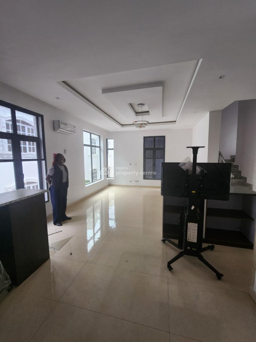 Luxury 5 Bedroom Semi-detached Duplex with Swimming Pool, Banana Island Road, Ikoyi, Lagos, Semi-detached Duplex for Sale