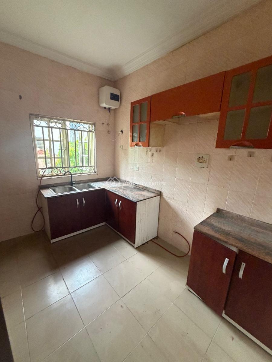 Lovely 3 Bedroom with 2 Balconies, Osapa, Lekki, Lagos, Flat / Apartment for Rent