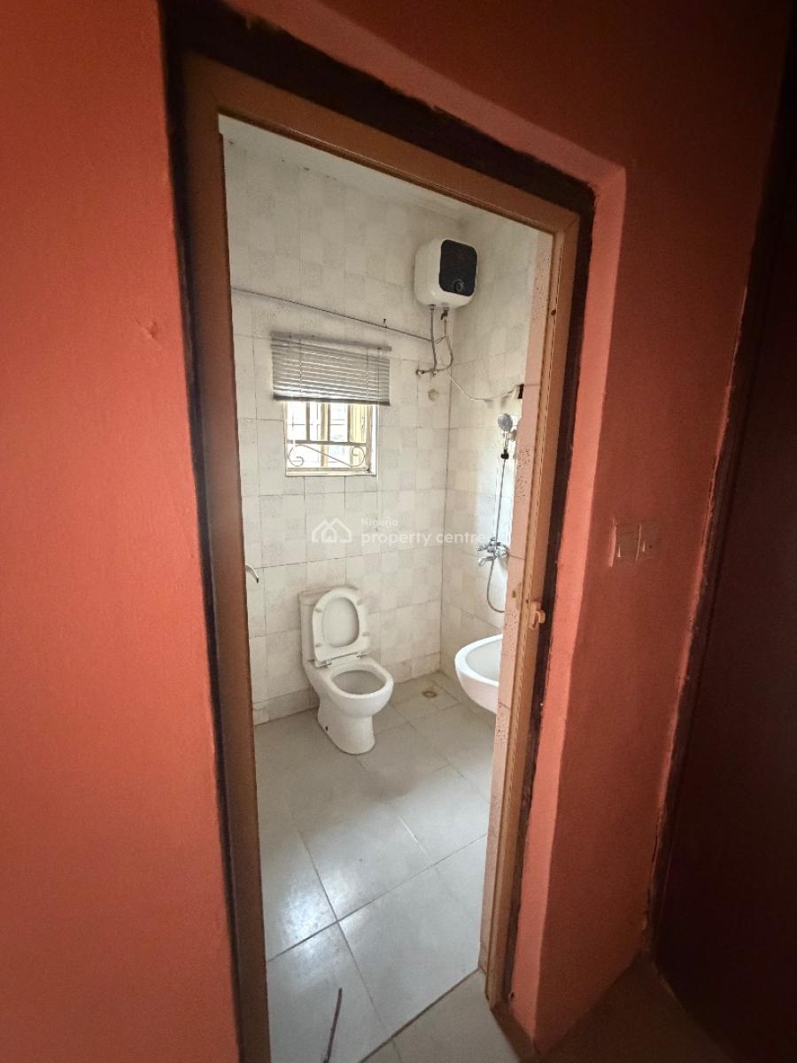 Lovely 3 Bedroom with 2 Balconies, Osapa, Lekki, Lagos, Flat / Apartment for Rent