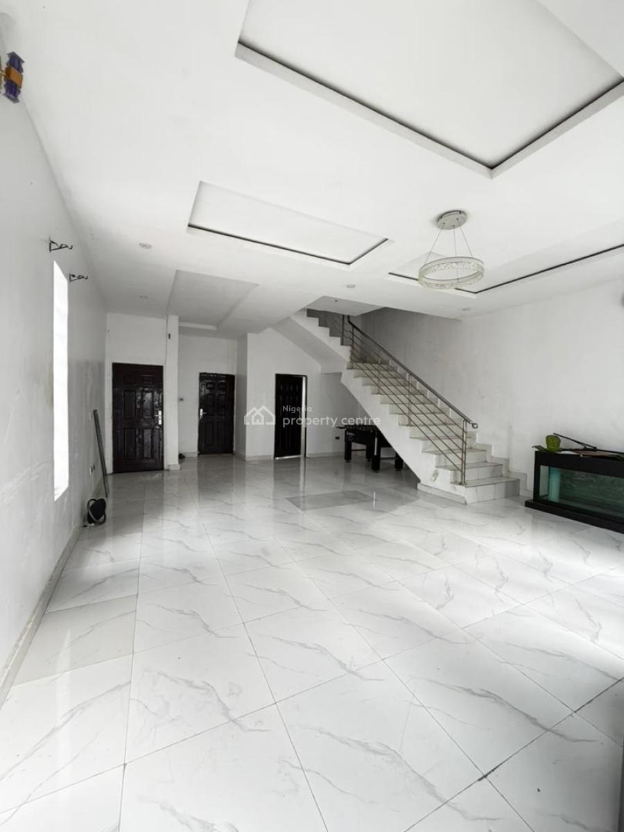 Distress Deal! 4 Bedroom Semi Detached Duplex, Ajah, Lagos, Semi-detached Duplex for Sale