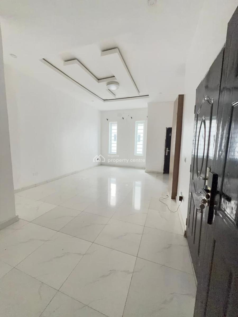 Distress Deal! 4 Bedroom Semi Detached Duplex, Ajah, Lagos, Semi-detached Duplex for Sale