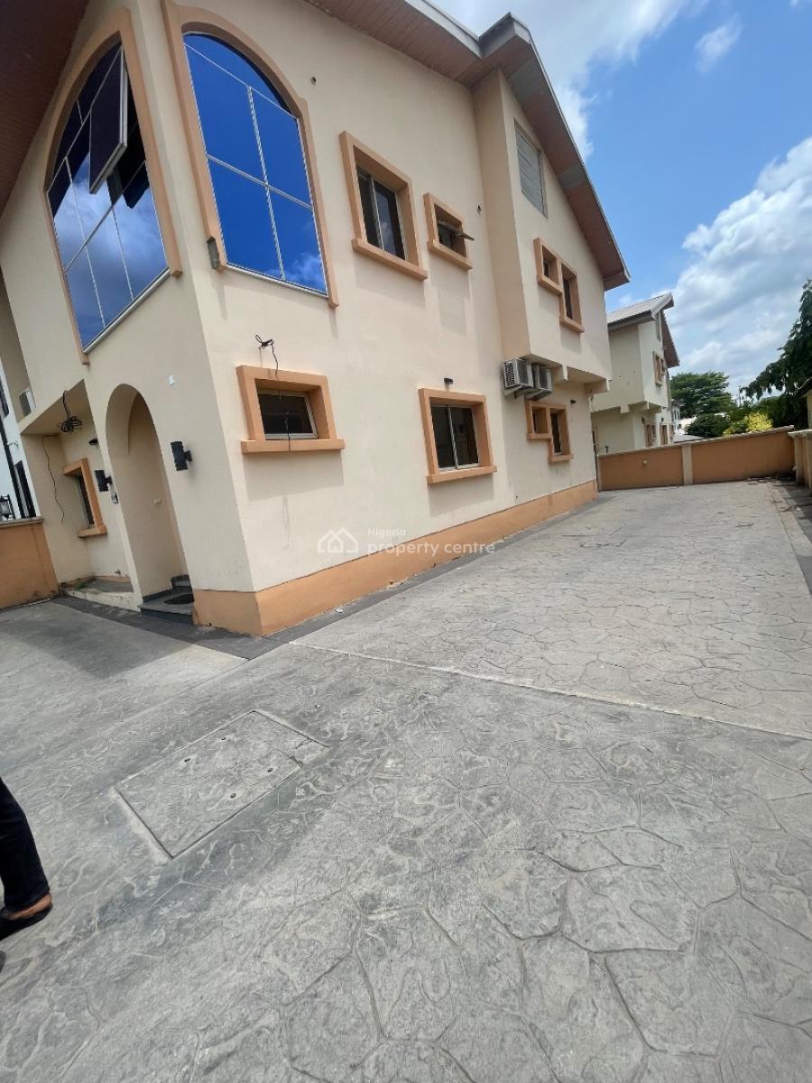 Newly Renovated 4 Bedroom Semidetached Duplex in an Estate, Wuye, Abuja, Semi-detached Duplex for Sale
