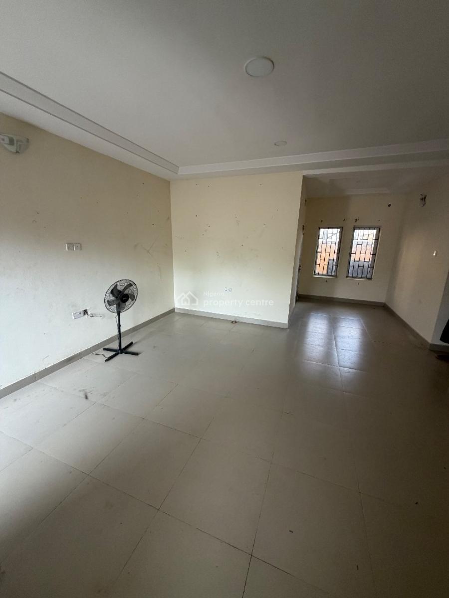 Lovely Spacious 3 Bedroom, Atlantic View Estate, Igbo Efon, Lekki, Lagos, Flat / Apartment for Rent