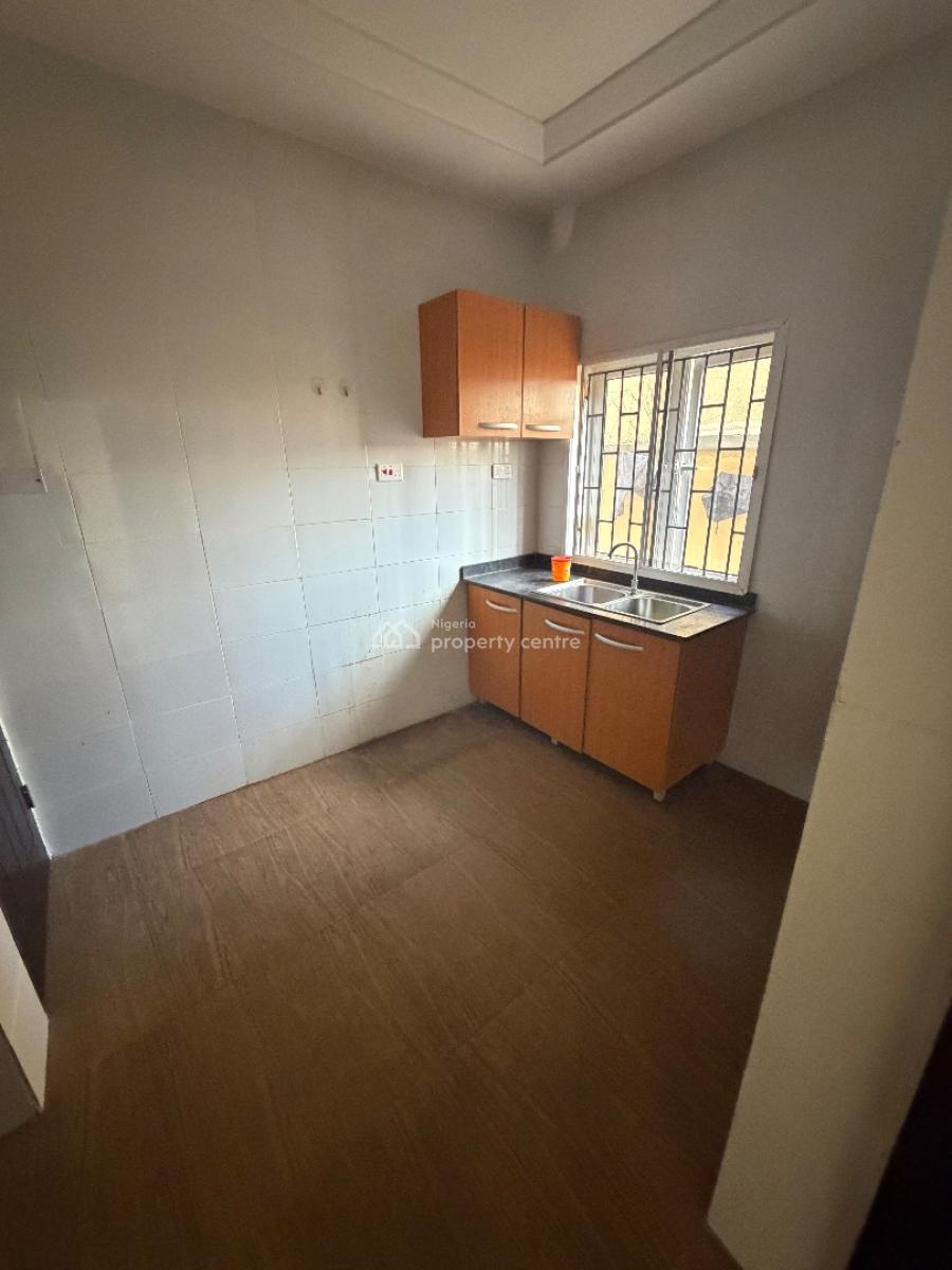 Lovely Spacious 3 Bedroom, Atlantic View Estate, Igbo Efon, Lekki, Lagos, Flat / Apartment for Rent