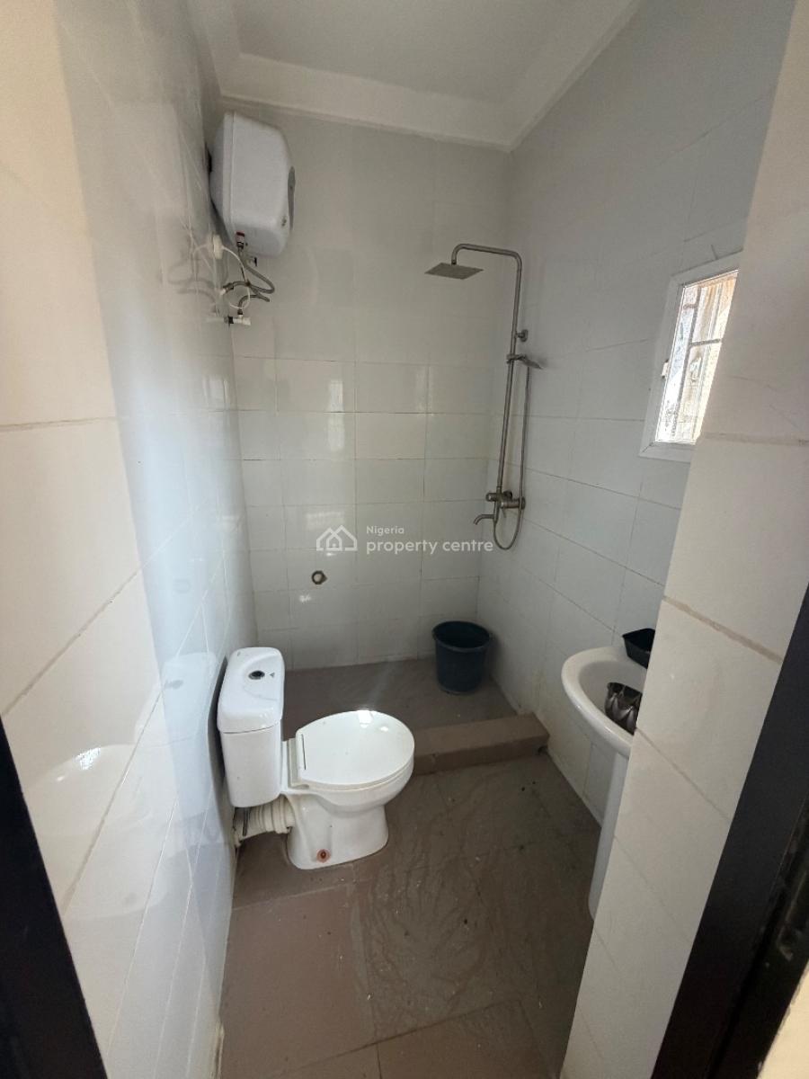 Lovely Spacious 3 Bedroom, Atlantic View Estate, Igbo Efon, Lekki, Lagos, Flat / Apartment for Rent