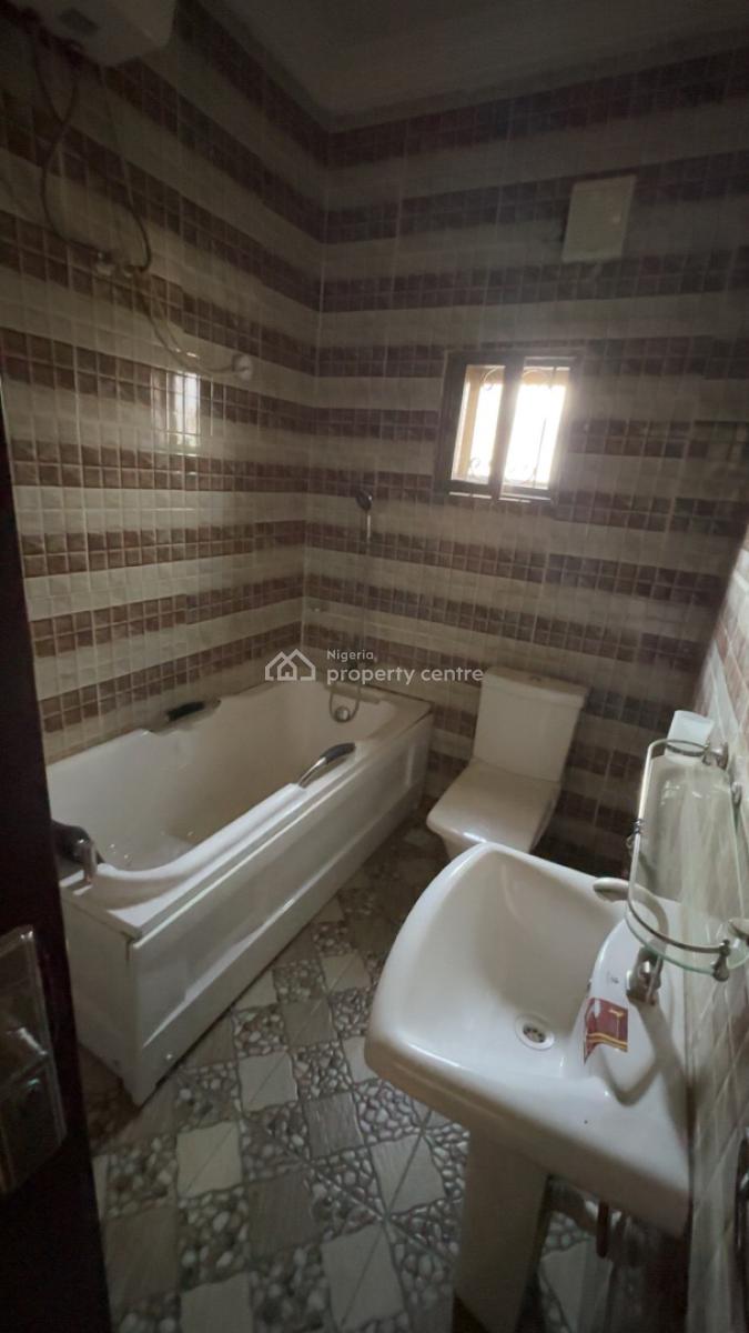 Magnificent 2 Bedroom Apartment with Excellent Finishing, Mabushi District, Mabushi, Abuja, Flat / Apartment for Sale